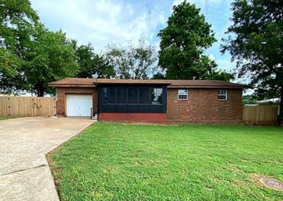 The Greenhouse - 3Bed 2Bath Home In Tahlequah, Ok Eksteriør billede
